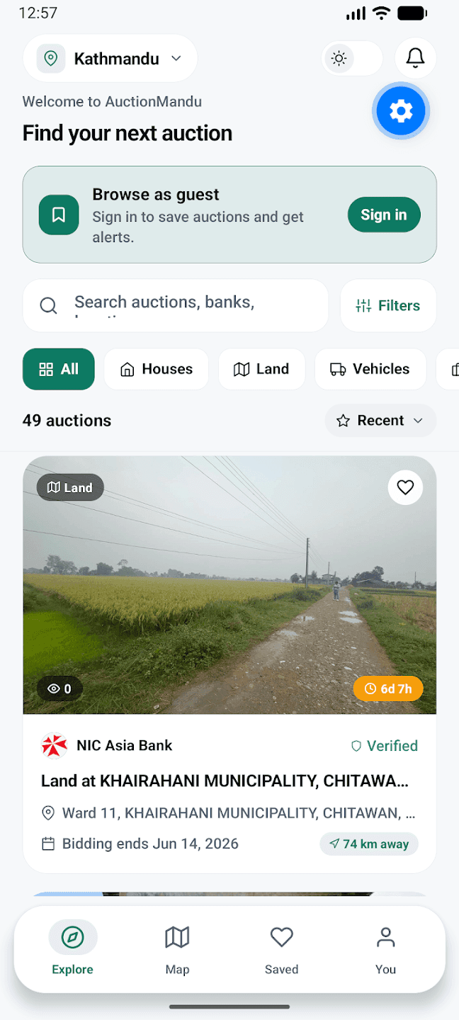 AuctionMandu app screenshot: Browse auctions. Filter by property type, bank or price and see how long is left on each auction at a glance.