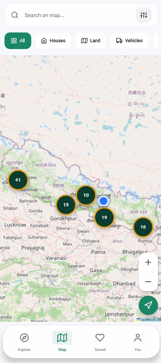AuctionMandu app screenshot: All 77 districts. Zoom out for a nationwide view, with auctions grouped by area so you can spot where the activity is.
